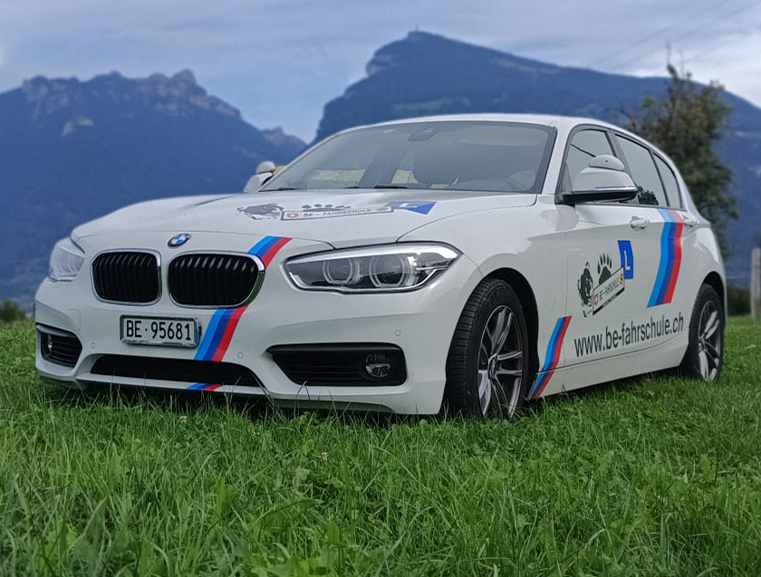 BMW Fahrschulauto Ansicht 4